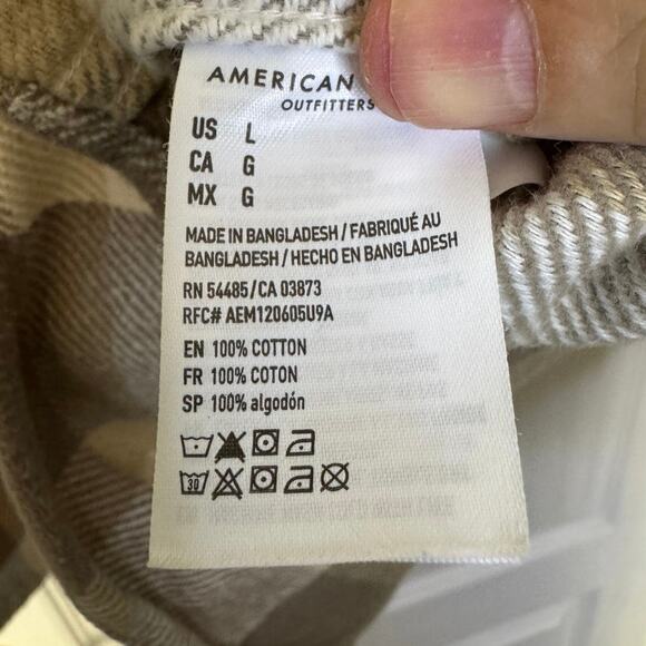 AMERICAN EAGLE MENS TAN PLAIN SHACKET- Large - Picture 4 of 7